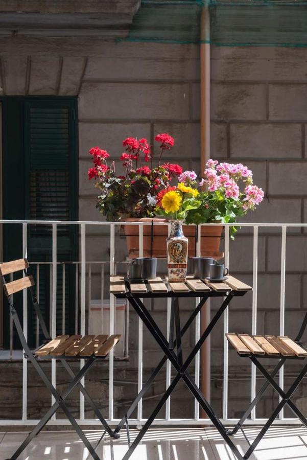 Napoli Centro Apartment A Balcony In The Heart Of Neapol Exteriér fotografie
